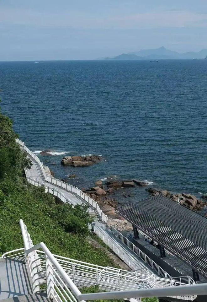 海玻璃是怎么形成的_花开是片落泪的海txt_