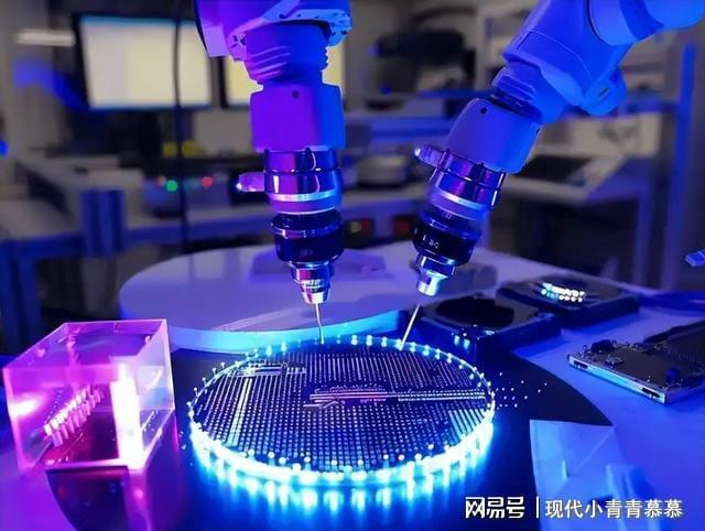 斥资3440亿，中方全力冲刺光刻技术，日媒提前害怕：或将取代ASML__斥资3440亿，中方全力冲刺光刻技术，日媒提前害怕：或将取代ASML