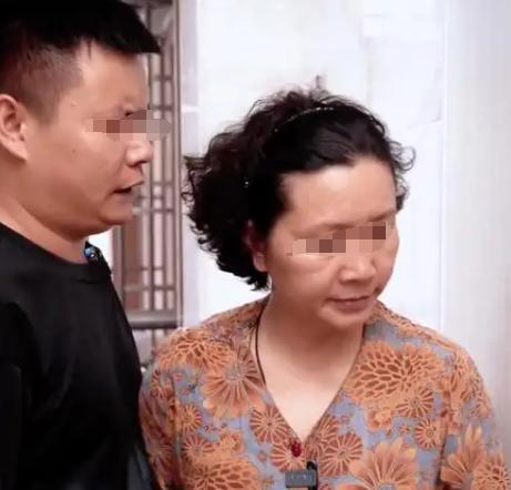 背着婆婆进城演员表_媳妇背婆婆岩_