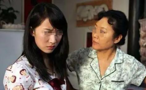 媳妇背婆婆岩__背着婆婆进城演员表