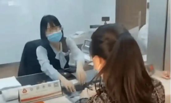 媳妇背婆婆岩__背着婆婆进城演员表
