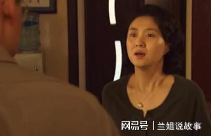老太乘公交从未投币，司机忍耐3年终爆发，查看监控后他满脸羞愧_老太乘公交从未投币，司机忍耐3年终爆发，查看监控后他满脸羞愧_