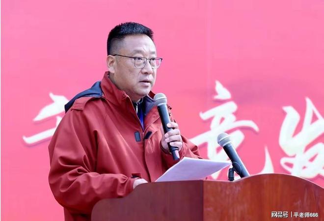 _蚌埠六中校长火了，把1100万装入腰包，他是如何做到的_蚌埠六中校长火了，把1100万装入腰包，他是如何做到的