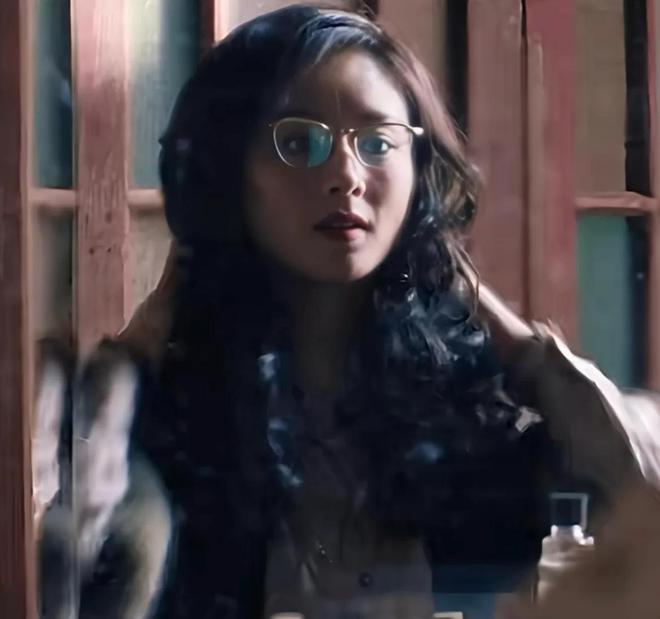 _关于章子怡和李安的拥抱照片_李安章子怡合作的电影