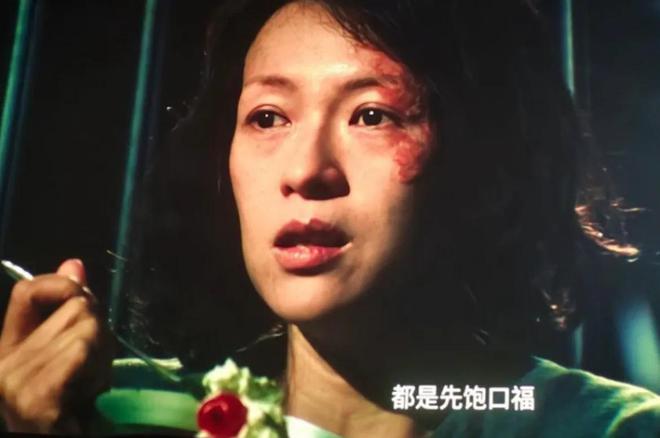 关于章子怡和李安的拥抱照片_李安章子怡合作的电影_