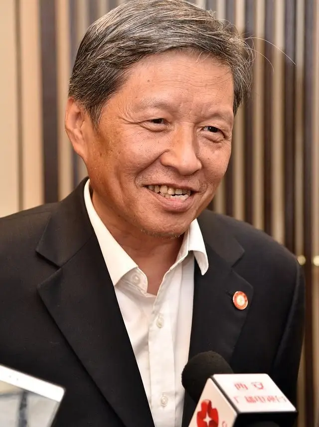 西安交大的两院院士_西安交大教授是什么级别_