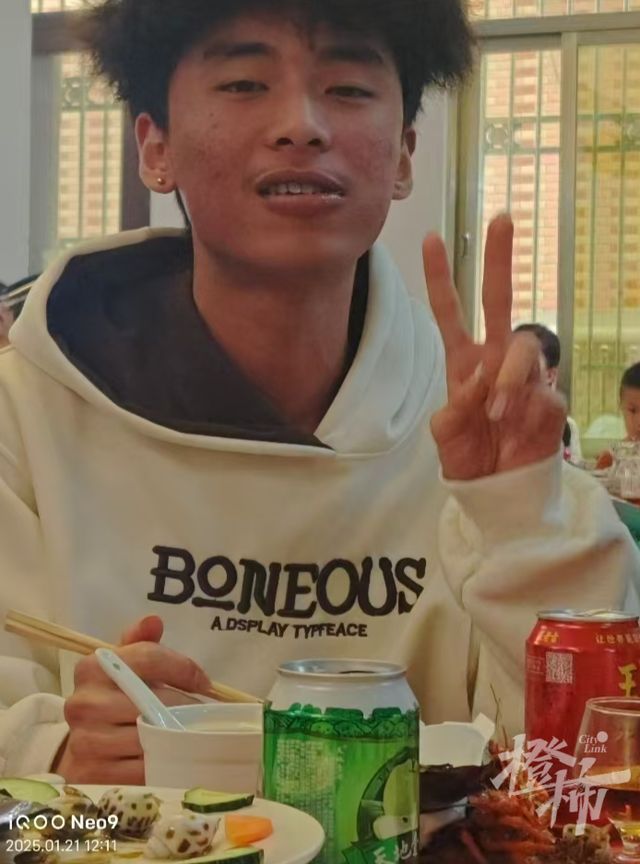 _光明随心订送奶送上楼吗_缅甸光明节