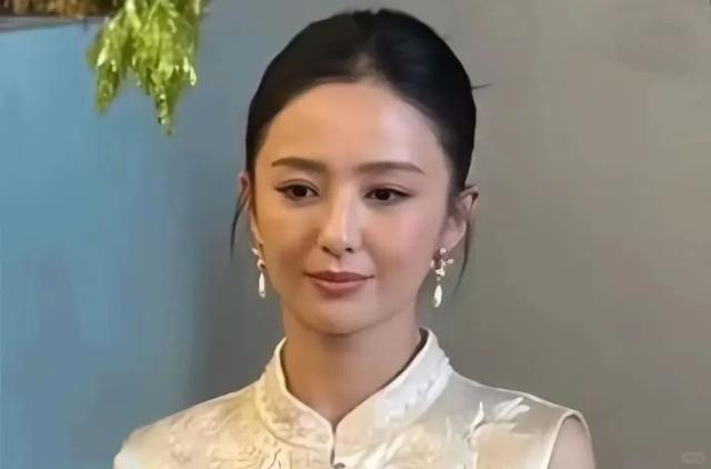 明明是45岁董璇官宣二婚，被推上风口浪尖的却是42岁佟丽娅_明明是45岁董璇官宣二婚，被推上风口浪尖的却是42岁佟丽娅_