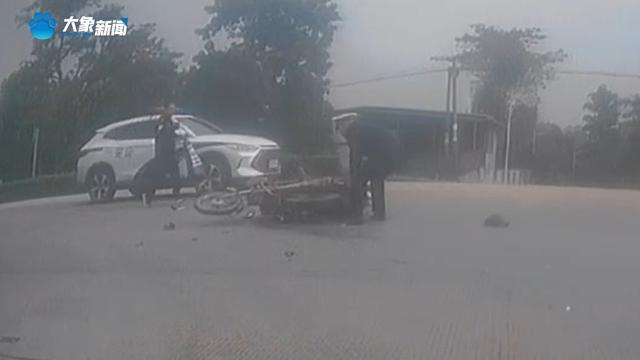 货车司机与交警的矛盾_货车司机把交警告上法庭_