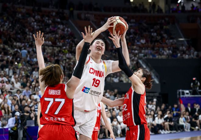 中国女篮输球主因：三分6-16外线狂输30分 宫鲁鸣大练三分成空谈__中国女篮输球主因：三分6-16外线狂输30分 宫鲁鸣大练三分成空谈