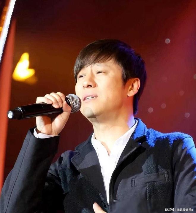 走路戴墨镜有必要吗_走路戴墨镜奇怪吗_