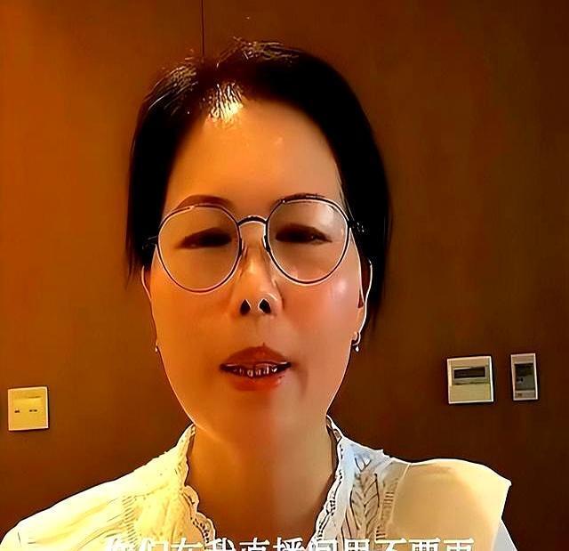 马筱宁简历_马筱晨吴波照片_