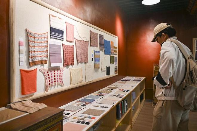 建房子、搬新家、兴手艺——三个村庄见证沪藏同心铺就百姓幸福路_建房子、搬新家、兴手艺——三个村庄见证沪藏同心铺就百姓幸福路_