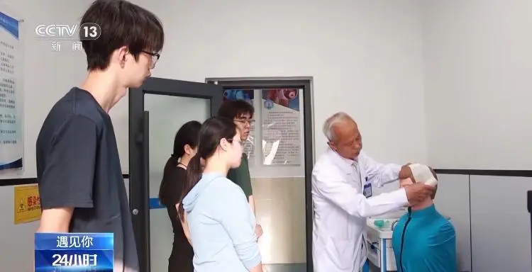 遇见高考遇见爱_遇见高考作文_