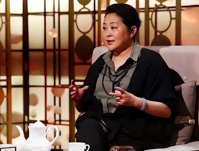 倪萍和孩子_倪萍孩子的父亲_