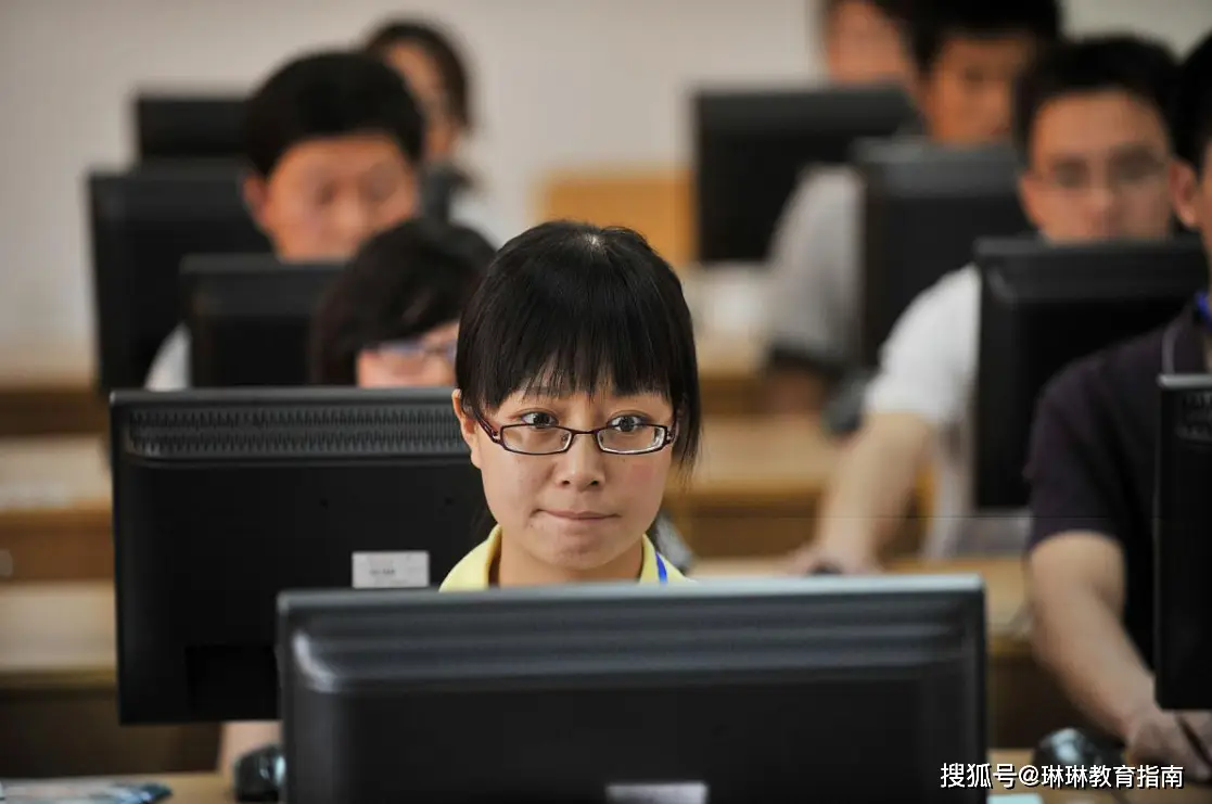 计算机专业ESI排名榜单出炉：清华登顶，华科第5，浙大仅排第6