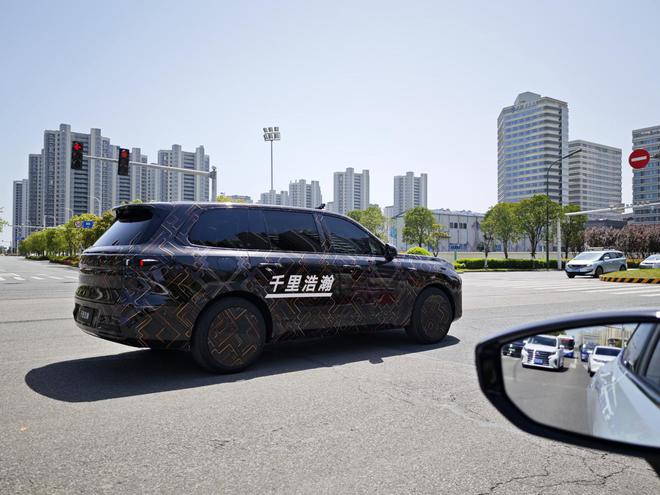 搭载千里浩瀚驾驶辅助  吉利银河旗舰SUV定名“银河M9”