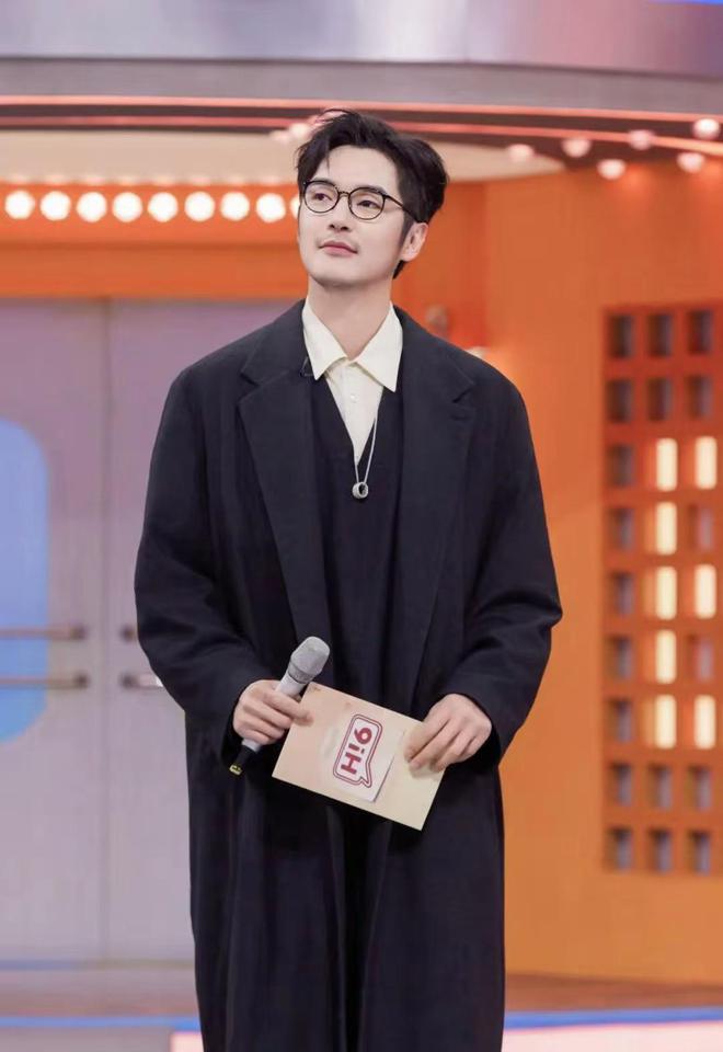 _黄晓明退出谁接手_黄晓明为啥退出