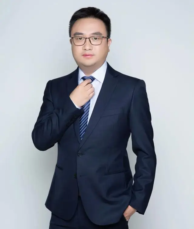 成都校长_成都校长书记_