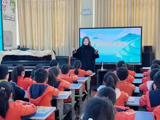 二本师范学院可以教小学吗_二本师范学院毕业的学生就业_
