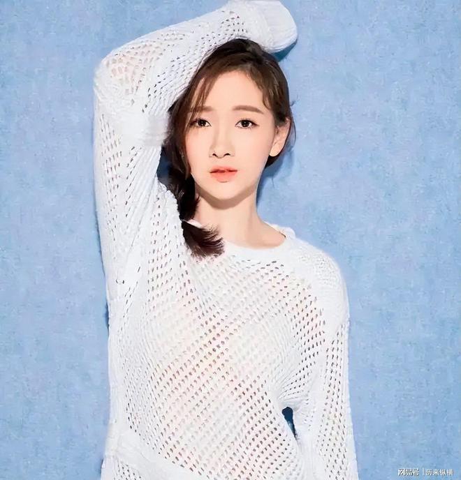 朱亚文沈佳妮得女新闻_父女相恋怀孕生子小说_