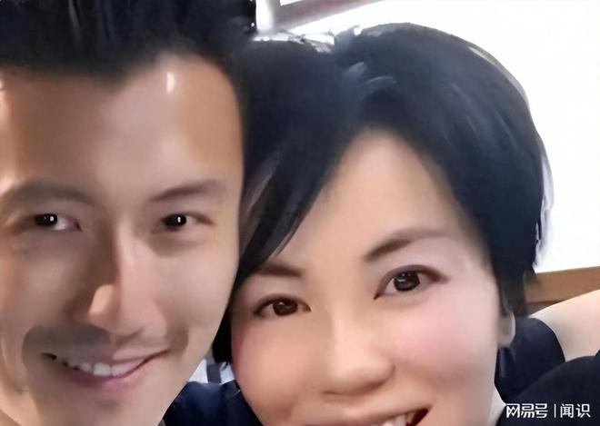 王菲谢霆锋旧照_王菲谢霆锋_