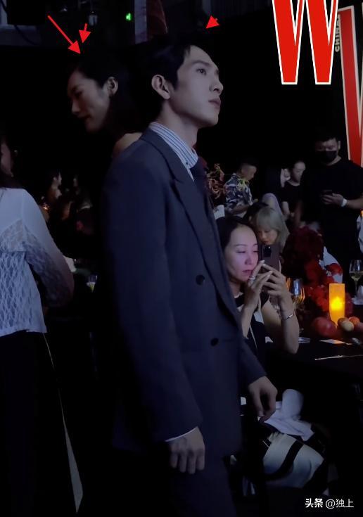 终于等到井柏然秀恩爱！可看清刘雯的出镜方式，原谅我笑出了声_终于等到井柏然秀恩爱！可看清刘雯的出镜方式，原谅我笑出了声_
