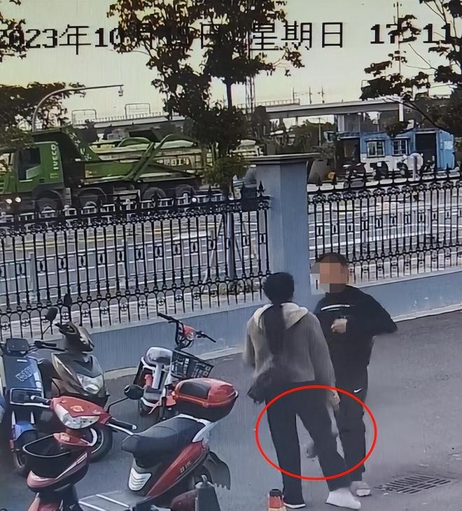 法院回应女子遭家暴跳楼离婚案__检方回应女子不堪家暴跳楼
