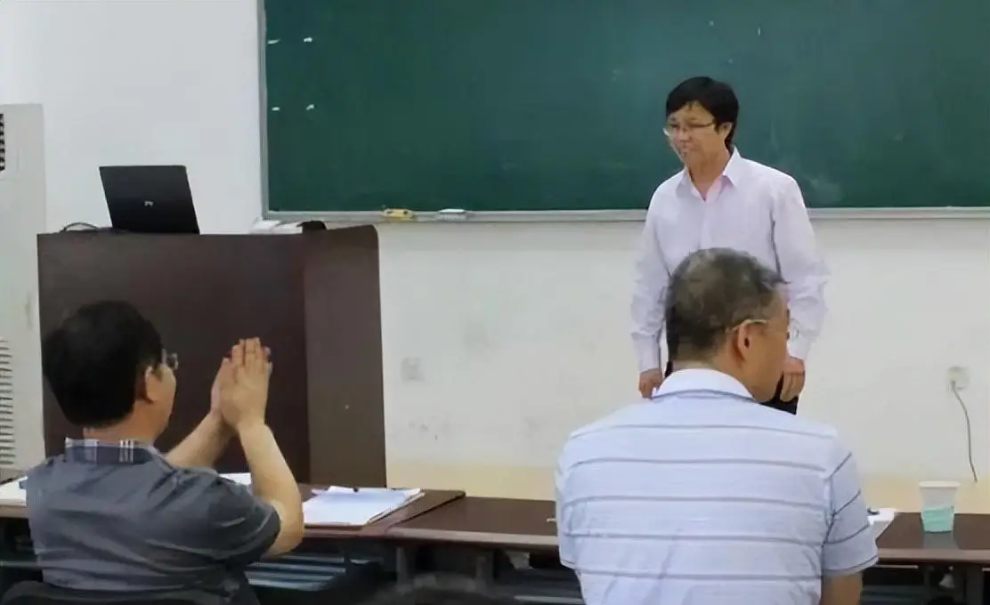 _考研复试认识导师_复试联系导师被拒绝怎么回复