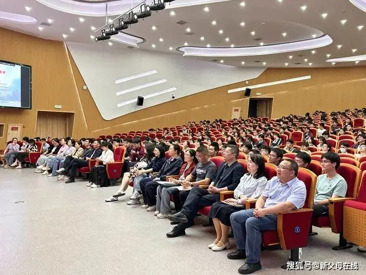 华中师范大学宿舍网_高考考前心理团体辅导_