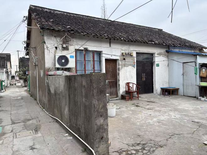 _上海农房翻建为何难？基层盼政策适度松动_上海农房翻建为何难？基层盼政策适度松动