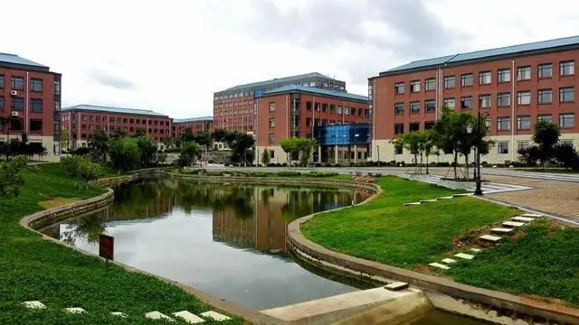 _高职高考大学毕业后是什么学历_高职院校毕业后是什么学历