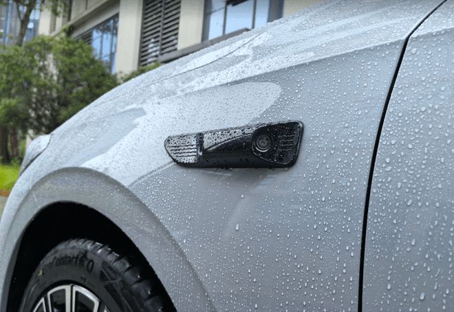 2100km续航2845mm越级轴距 吉利银河A7全球首秀