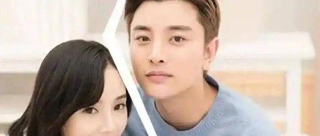 _贾乃亮女儿甜馨照片_贾乃亮看哭台下