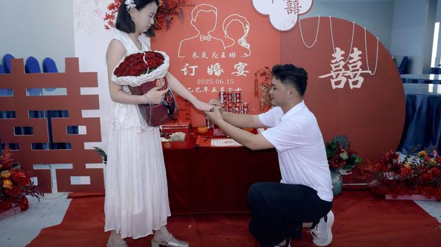 相亲相到离婚男_离婚相亲被嫌弃_