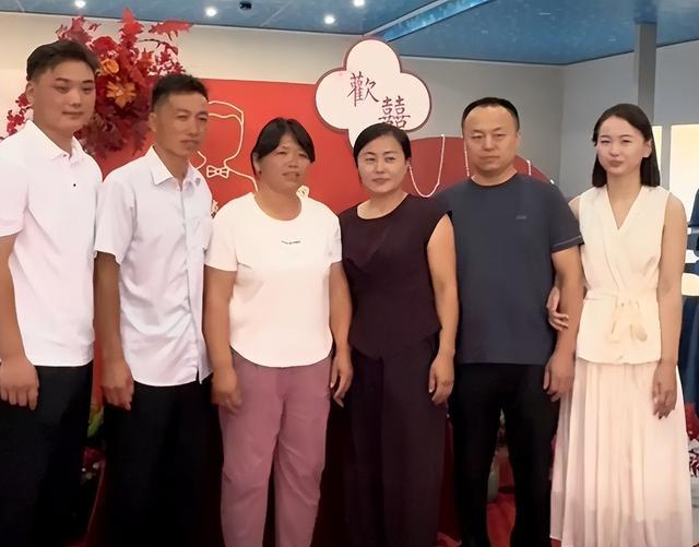 相亲相到离婚男_离婚相亲被嫌弃_