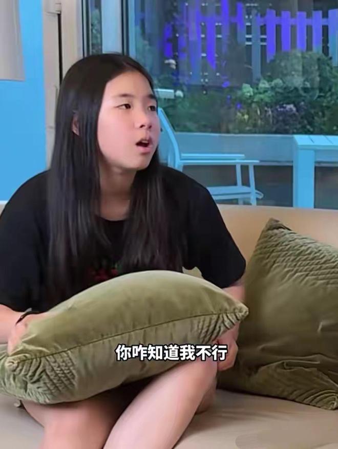 _黄奕自曝女儿“不读书”，12岁想去韩国当练习生，颜值不够是硬伤_黄奕自曝女儿“不读书”，12岁想去韩国当练习生，颜值不够是硬伤