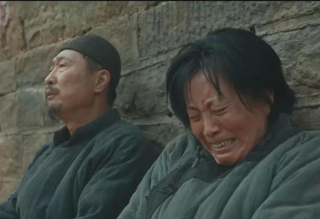 明明同一人，演完《漂白》演《生万物》，她演技太好判若两人__明明同一人，演完《漂白》演《生万物》，她演技太好判若两人