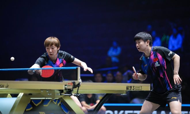 国乒独苗晋级决赛！孙颖莎/王曼昱3-0横扫韩国组合，宣战日本王牌__国乒独苗晋级决赛！孙颖莎/王曼昱3-0横扫韩国组合，宣战日本王牌