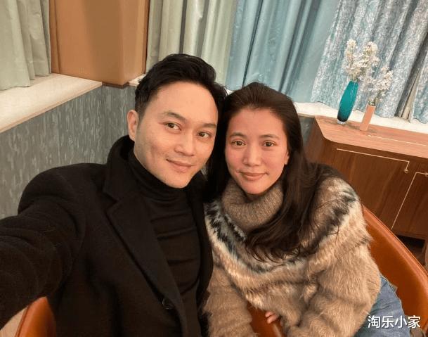 袁咏仪透露张智霖胆石状况！吐槽老公任性饮食，一个爱吃一个爱管_袁咏仪透露张智霖胆石状况！吐槽老公任性饮食，一个爱吃一个爱管_