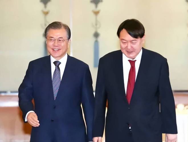 _韩国总统文在寅自传_韩国总统文在寅的简历