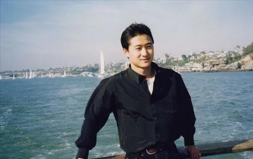 51岁吴京官宣新身份，“伪爱国”风波2年，他早已走上另一条大道_51岁吴京官宣新身份，“伪爱国”风波2年，他早已走上另一条大道_