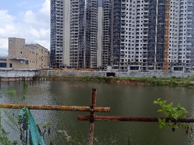 珠海地块出让公告__珠海西区土地拍卖最新消息
