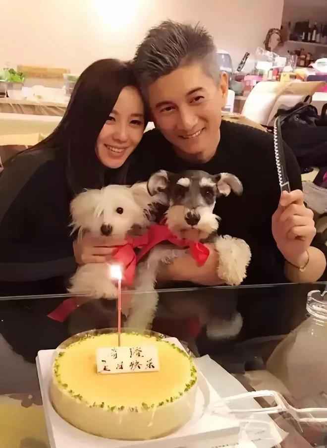 _离婚传闻甚嚣尘上，“一言不发”的刘诗诗，终不再顾忌所谓的体面_离婚传闻甚嚣尘上，“一言不发”的刘诗诗，终不再顾忌所谓的体面