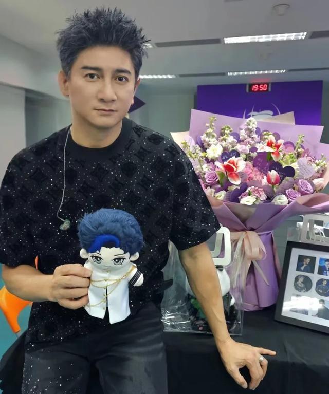 _离婚传闻甚嚣尘上，“一言不发”的刘诗诗，终不再顾忌所谓的体面_离婚传闻甚嚣尘上，“一言不发”的刘诗诗，终不再顾忌所谓的体面