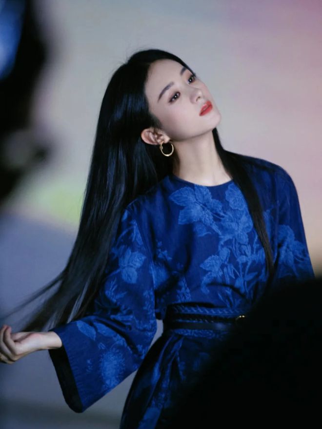 _赵丽颖短发是什么样子_赵丽颖的短发发型