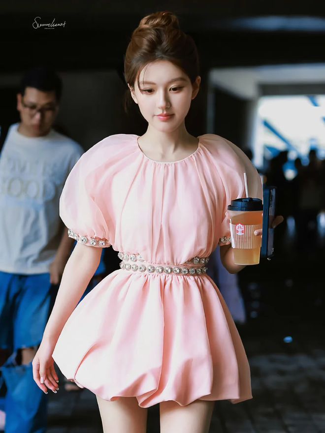 _赵丽颖短发是什么样子_赵丽颖的短发发型