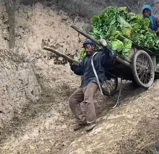 没能耐就别装！宁夏那个一笑成名拒绝百万签约的女孩，如今成这样__没能耐就别装！宁夏那个一笑成名拒绝百万签约的女孩，如今成这样
