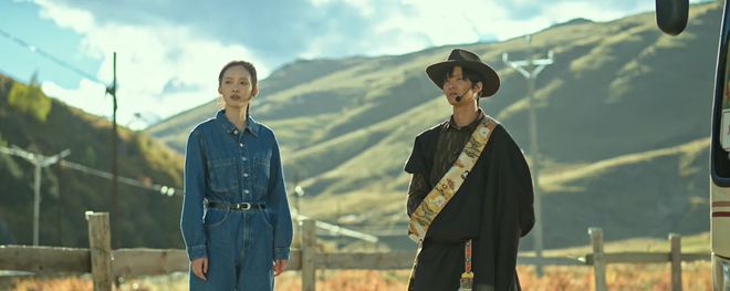 “520”上映爱情片，3天票房仅260万，配角丁真被当做主角炒_“520”上映爱情片，3天票房仅260万，配角丁真被当做主角炒_