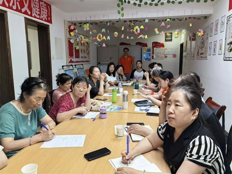 别让催促成为孩子的枷锁 社区心理讲座揭秘拖延症心灵密码__别让催促成为孩子的枷锁 社区心理讲座揭秘拖延症心灵密码